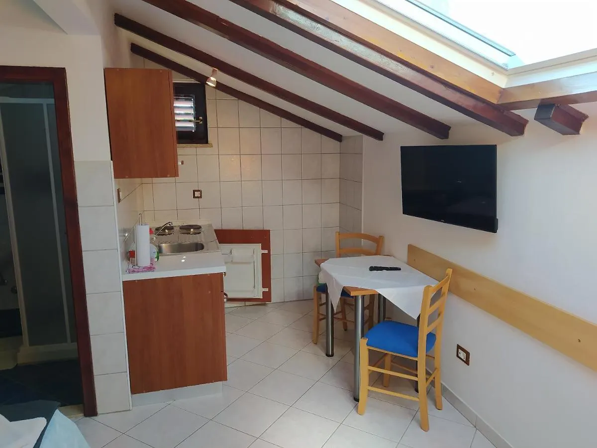 Apartmani Kolenko Rovinj 0*,